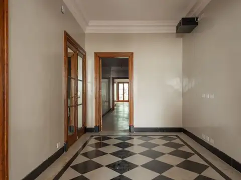 Departamento 6 ambientes con 4 baños