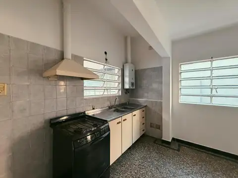 Depto Tipo Casa 2 ambientes con 1 baño