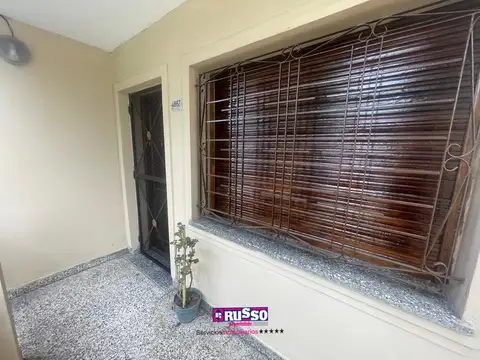 Venta casa 4 ambientes San Justo