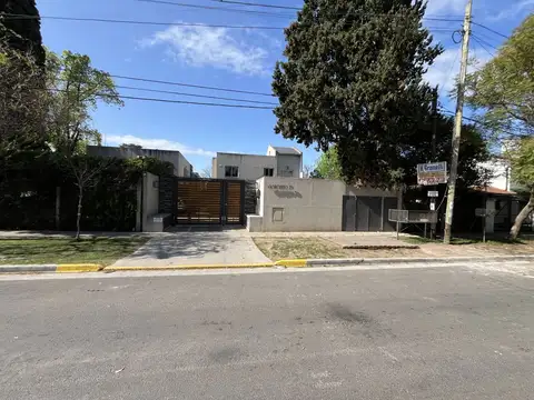 M.A. Gorosito 100, Piso PA