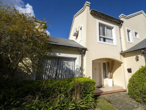 Casa en Venta de 6 ambientes en Barrio Barrancas de San José , General Pacheco, GBA Norte