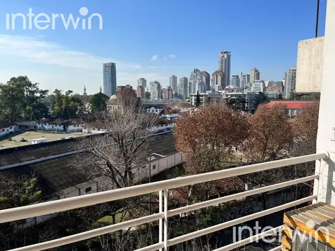 Monoambiente - Balcón - Muy luminoso - Cochera - Las Cañitas - ALQUILER