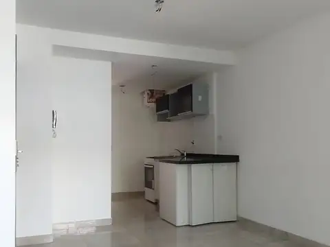 9 De Julio 400, Piso 01