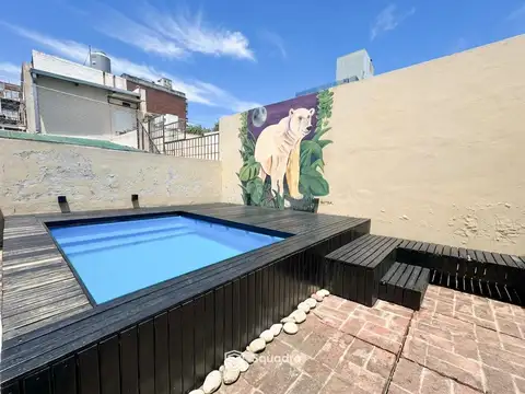 VENTA - Casa de pasillo en PH con patio parrillero, y piscina - Barrio Pichincha, Rosario.