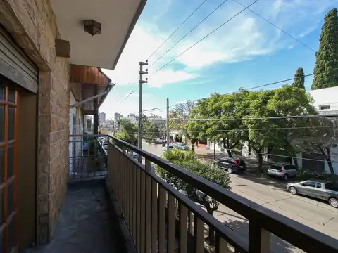 Depto Tipo Casa en Venta de 3 dormitorios