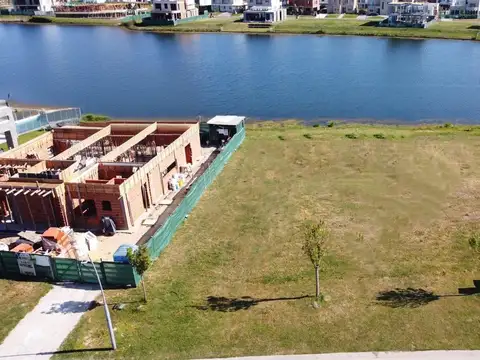 Terreno al Lago en Venta El Cantón Norte - Escobar Super Negociable