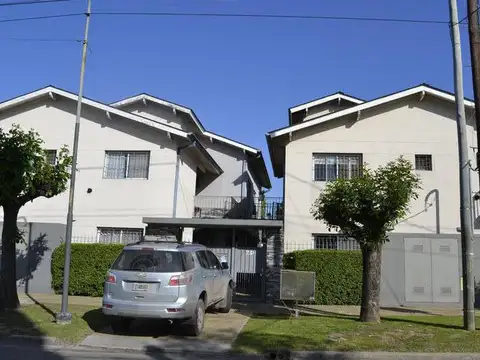 Venta departamento de 3 ambientes en complejo. excelente calidad Bella vista.