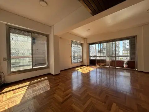 Departamento en alquiler de tres dormitorios dos cocheras barrio martin Rosario