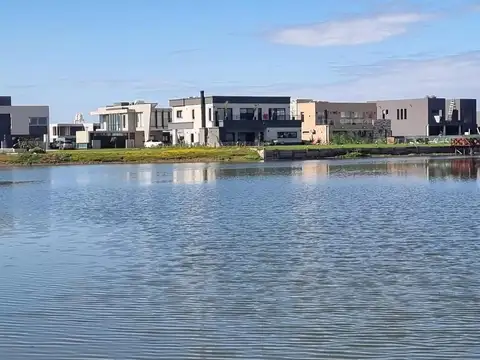 Terreno en Venta en Magallanes - Barrio cerrado, USD 63.000