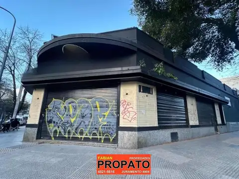 Terreno en esquina de 8,65 x 26 metros sobre la Av. Monroe esquina Mariano Acha 