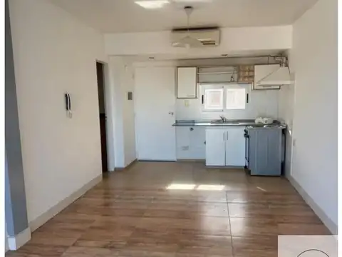 Departamento en Alquiler con 1 cochera