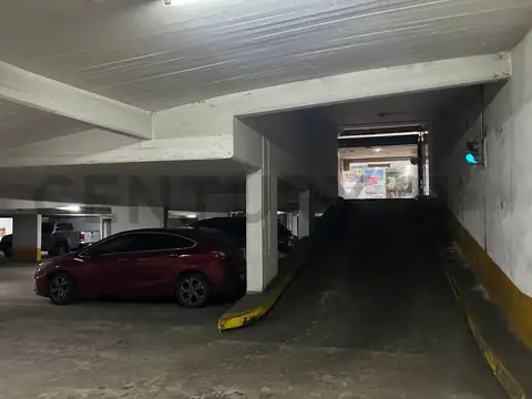 Rivadavia 2200, Piso 0