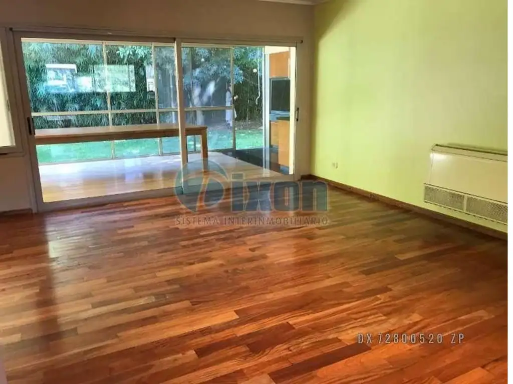 Casa en Venta con cochera