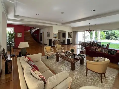 Casa en Venta en Acassuso, USD 1.380.000