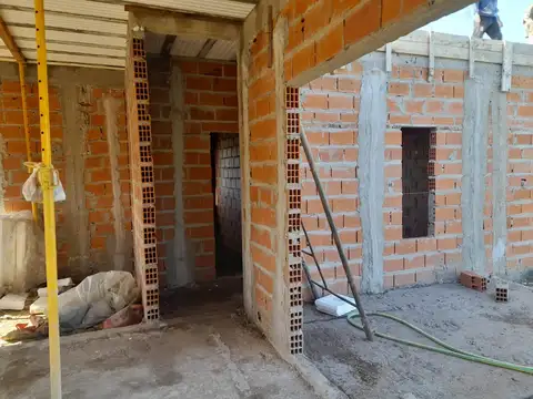 Casa en Venta en Lujan, USD 149.000
