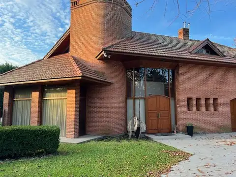 Casa en Venta de 4 dormitorios