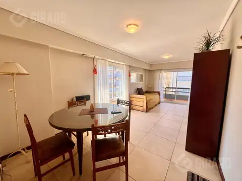 Alquiler temporario 2026, departamento para 4 huéspedes, zona plaza Colon