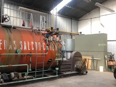 Galpon en Venta 47  mts Frente