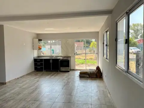 CASA EN ALQUILER ANUAL DE 5 AMBIENTES EN TORTUGUITAS (JCP), BARRIOPERIMETRADO LOMALINDA