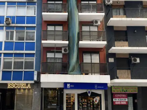 Marcelo Torcuato De Alvear 1300