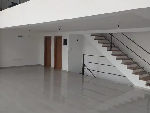 7 e/ Plaza Olazabal y 39- LOCAL COMERCIAL (EDIFICIO