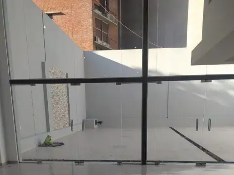 7 e/ Plaza Olazabal y 39- LOCAL COMERCIAL (EDIFICIO VICTORIA)