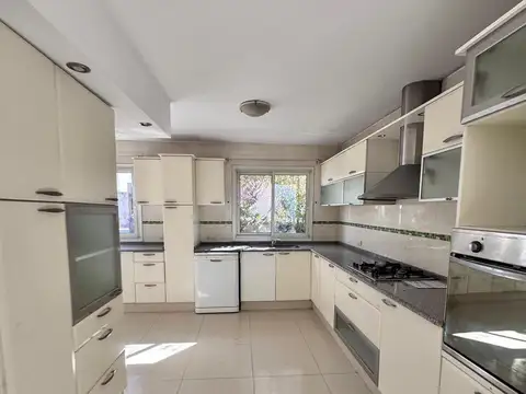 Casa en Venta en Villa Nueva de Guaymallen, USD 329.000