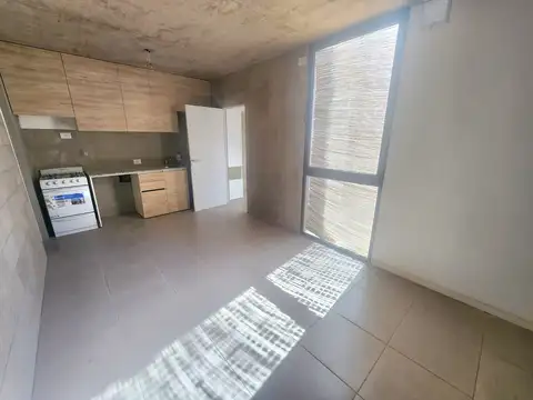 Depto de 1 Dormitorio - Zona Estratégica - Cercanía a Sectores Comerciales y Facultades