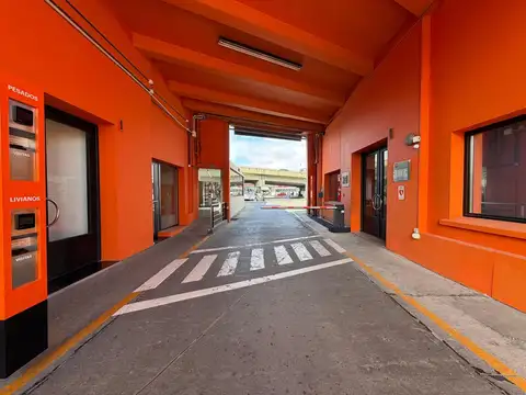 deposito galpon 355m2 en parque industrial suarez con operatividad 24hs