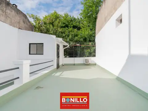 Casa 4 ambientes venta Parque Chas