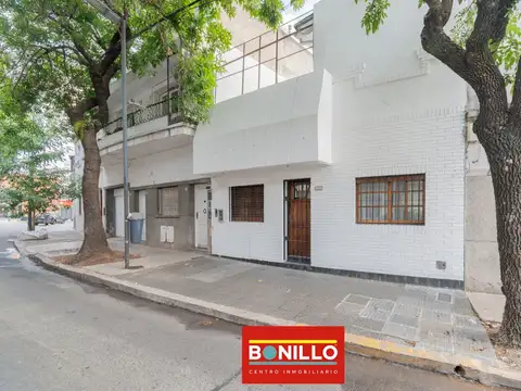 Casa 4 ambientes venta Parque Chas