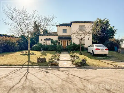 Casa en venta en el Barrio San Marco - Lote Interno - Villanueva