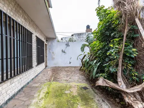 Casa en Venta en Sarmiento, USD 150.000