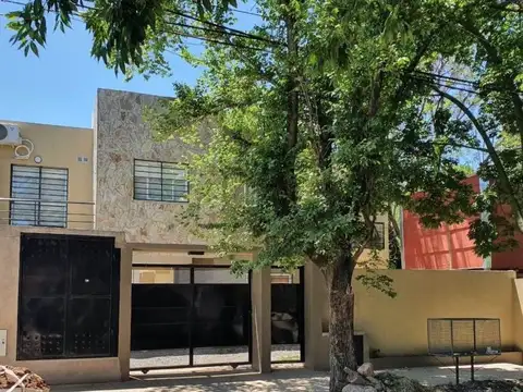 José Manuel Estrada 100