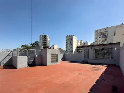 Depto Tipo Casa en Venta en Flores, USD 229.000
