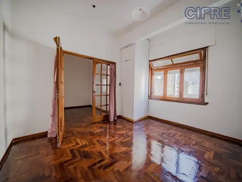 PH a la venta en 1er piso por escalera, Monoambiente dividido en Villa Devoto