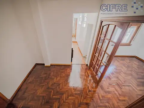 Depto Tipo Casa en Venta 60 años