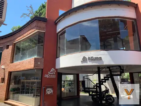 Local en venta - 2 baños - 90mts2 - Carilo