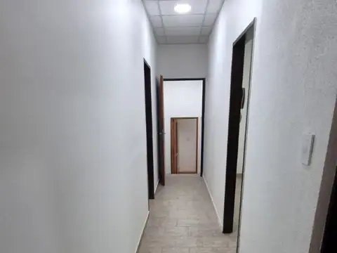 Oficina en Alquiler en Centro, $ 1.400.000