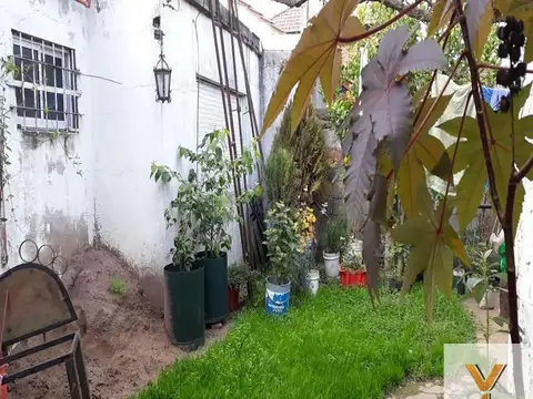 Casa en venta - 2 Dormitorios 1 Baño - Mar del Plata