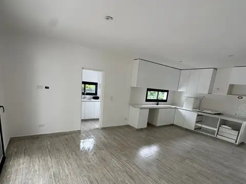 Casa en Venta con 7 cocheras