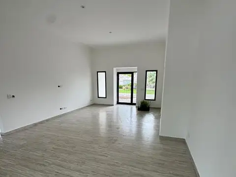 Casa en Venta en San Matias, USD 325.000