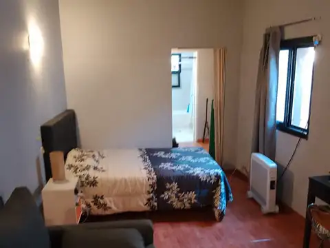 Depto Tipo Casa Monoambiente con 1 baño