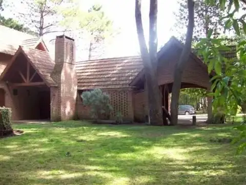 Casa en Venta en Pinamar, USD 250.000