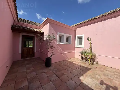 Casa en Venta al Este