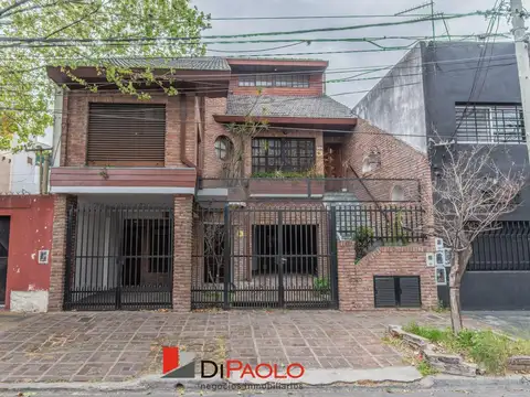 Venta 3 ambientes con patio PH en San Andrés