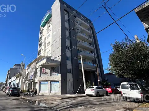 Departamento Alquiler  2 ambientes c/ Cochera en Haedo