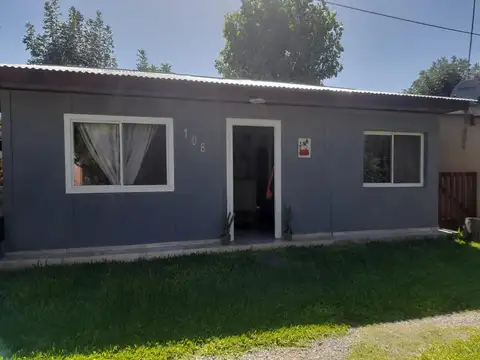 Las Azucenas 2807