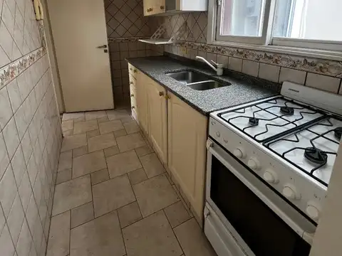 Departamento en Alquiler con 1 cocheras