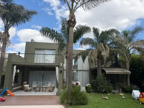 Los Patos 300